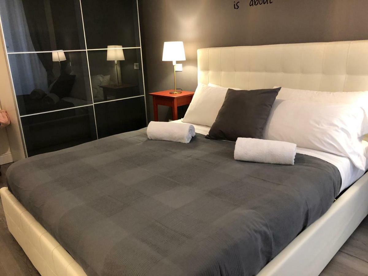 109 Suites Roma מראה חיצוני תמונה
